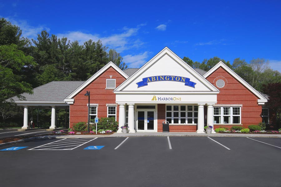 HarborOne Bank in Abington, MA Exterior